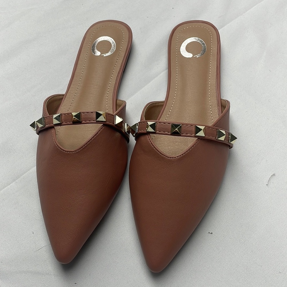 Womens flat mule